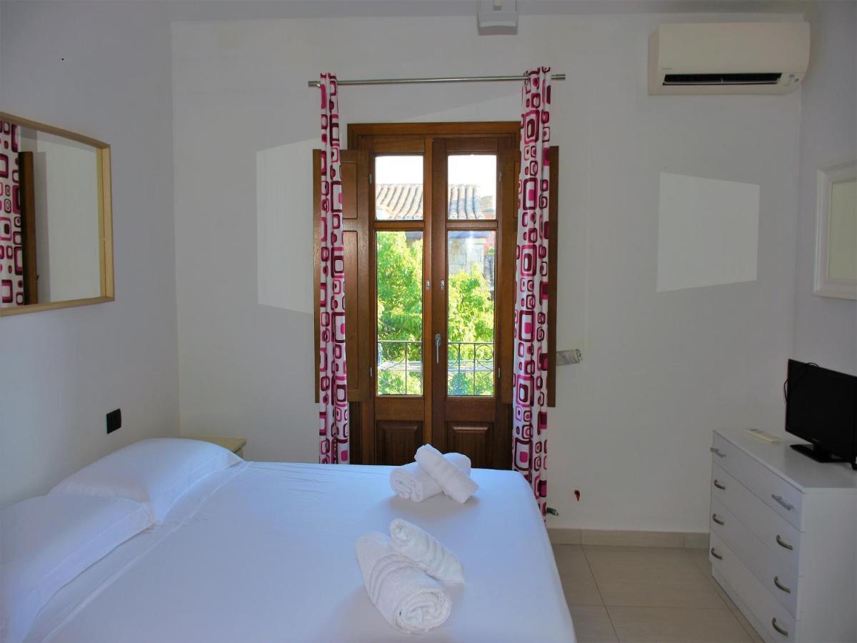 Villa Menhir ล็อตโซไร ภายนอก รูปภาพ
